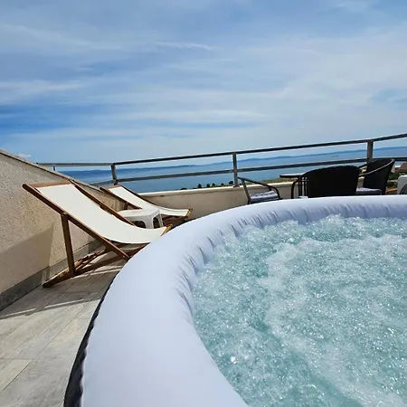 Apartmán Sea View With Terrace Near The