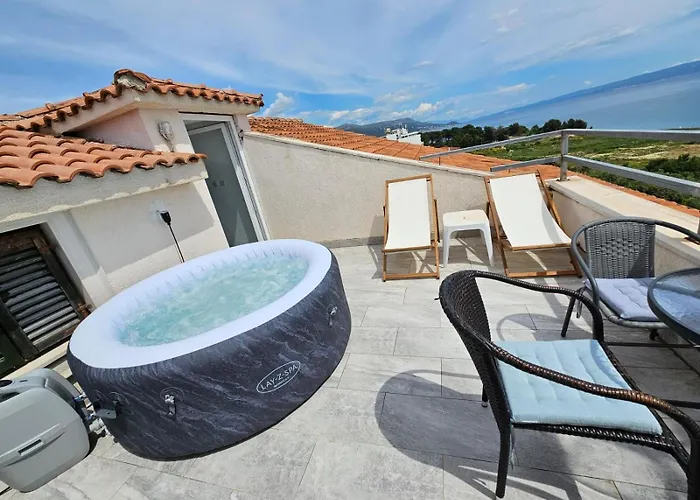 Sea View With Terrace Near The Apartman *