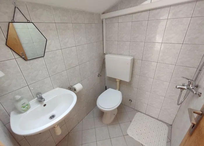 Sea View With Terrace Near The * Split